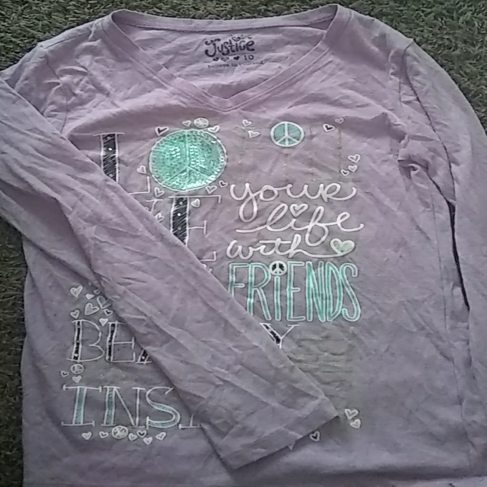 Long sleeve tee shirt